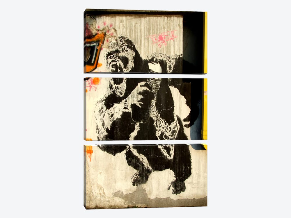 Kongs New Weapon Graffiti 3-piece Canvas Artwork