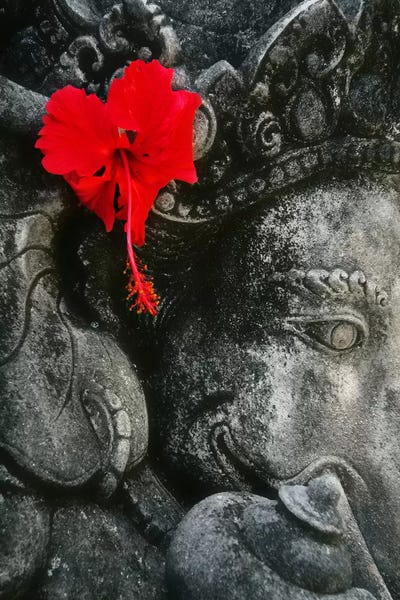 Large Photography - Canvas Prints: Ganesh Holy Hindu God Statue by Unknown Artist