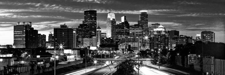 Minneapolis Panoramic Skyline Cityscape (Black & White - Evening)