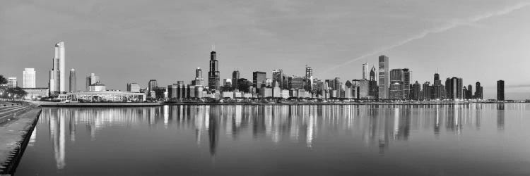 Chicago Panoramic Skyline Cityscape (Black & White - Sunset)