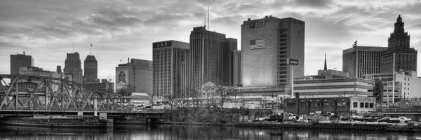 Newark Panoramic Skyline Cityscape (Black & White - Sunset)