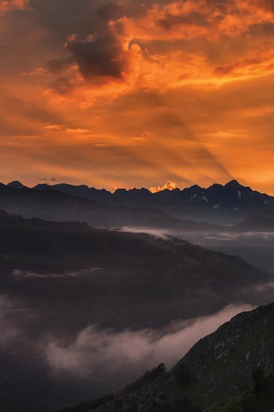 Last Rays Of Sun Upon The Mountains