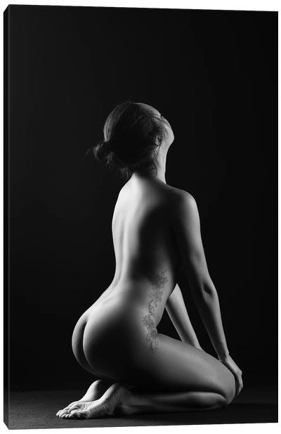 Black And White Erotic Naked Sitting Down Nude Woman III Canvas Art Print - Alessandro Della Torre