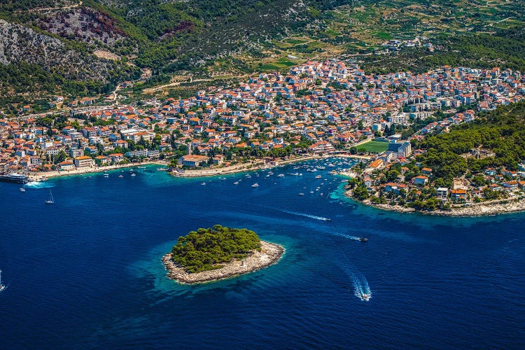 Hvar Port And City