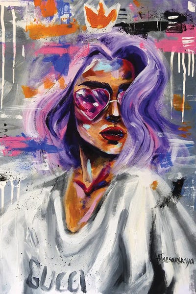 Fashion Brands: Queen by Aliaksandra Tsesarskaya