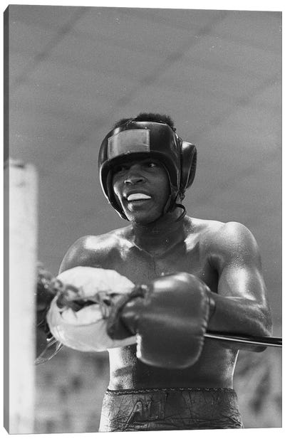 Head Gear Wearing Muhammad Ali In The Corner Between Rounds Canvas Art Print - Boxing Art