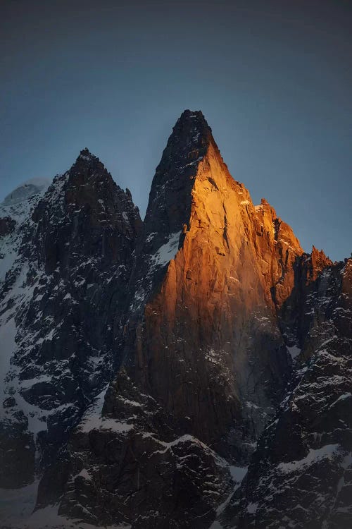 Aiguille des Drus, Chamonix, Haute-Savoie, Auvergne-Rhone-Alpes, France