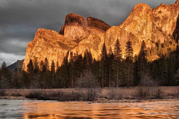 Ann Collins: USA, California, Yosemite National Park, Bridalveil Falls at sunset I by Ann Collins