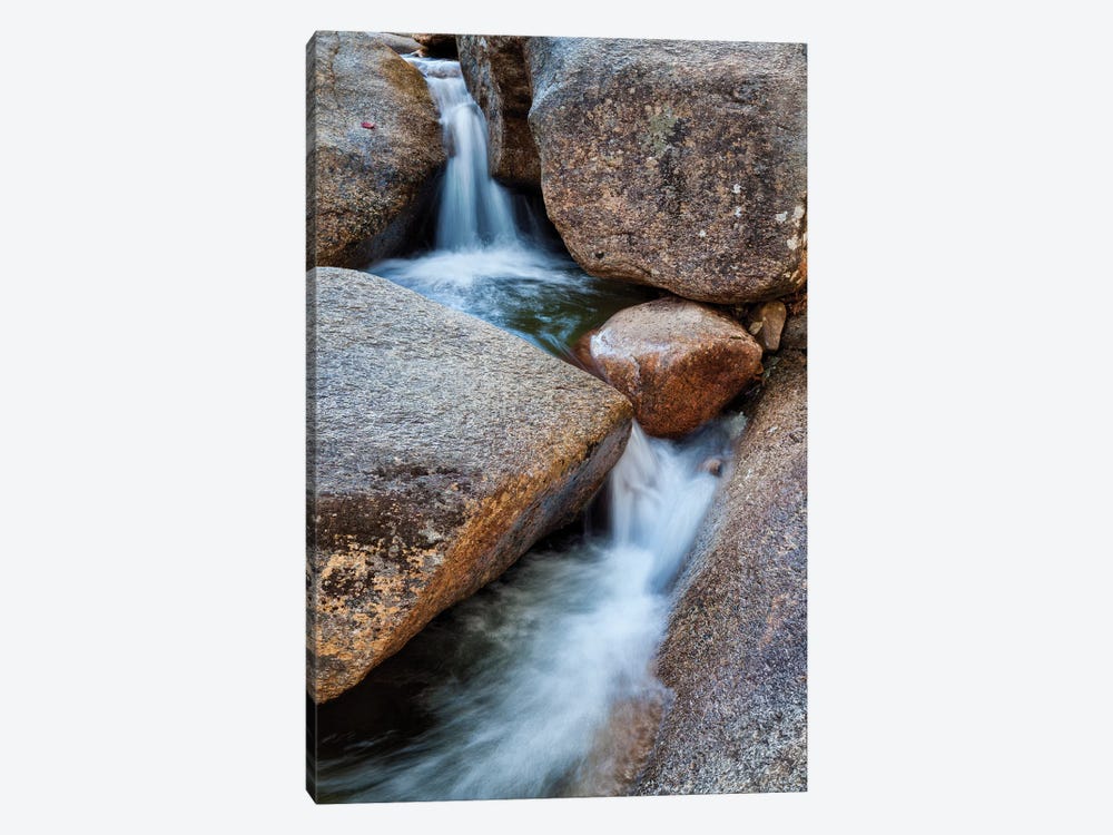 USA, New Hampshire, White Mountains, Lucy Brook flows past granite rock II 1-piece Canvas Art Print