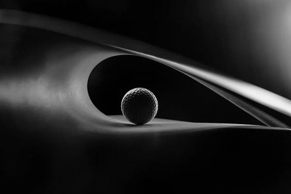 Still Life Photography: Light And shadows by Olavo Azevedo