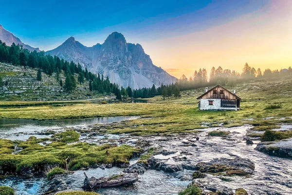 Cabins: Cabin Fever Cure Sunrise Edition by Brian Bielke