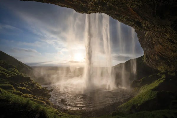 Steve Berkley: Seljalandsfoss by Steve Berkley
