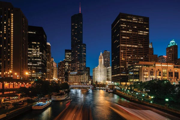 Illinois: The Chicago River by Jon Bilous