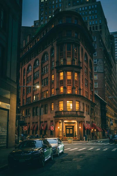 New York: Delmonico's, Fidi by Jon Bilous