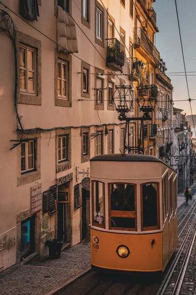 Portugal: Elevador Da Bica III by Jon Bilous