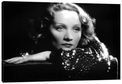 SHANGHAI EXPRESS de JosefVonSternberg avec Marlene Dietrich en 1932 Canvas Art Print - Marlene Dietrich