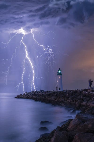 Lightning: Lightning Kiss by Brent Shavnore