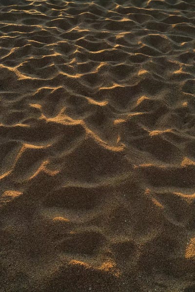 Oahu: Oahu Sand by Bethany Young