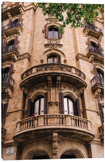 Barcelona Architecture II Canvas Art Print - Bethany Young
