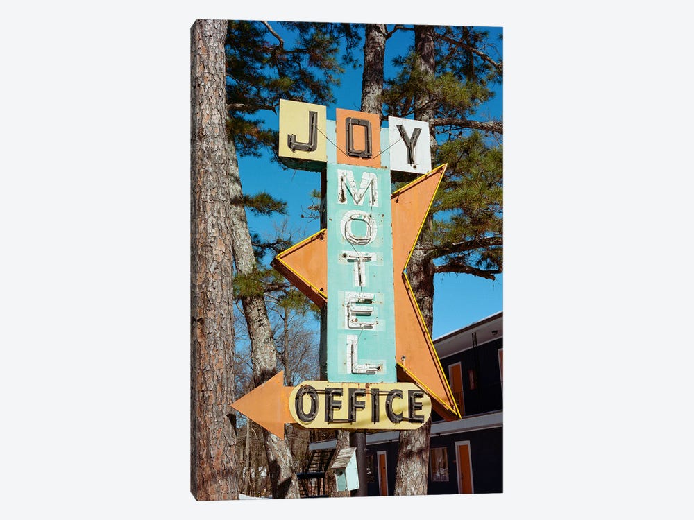 Eureka Springs Motel by Bethany Young 1-piece Canvas Print
