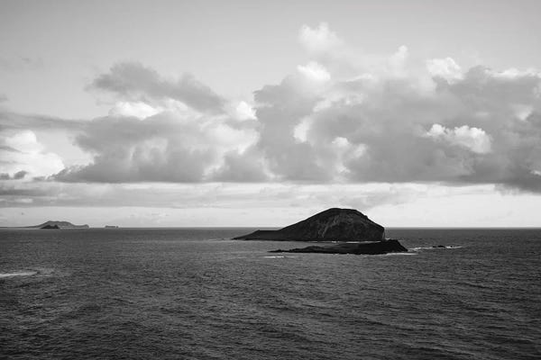 Oahu: Oahu Hawaii IV by Bethany Young