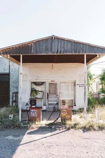 Canvas Print: West Texas Station by Bethany Young