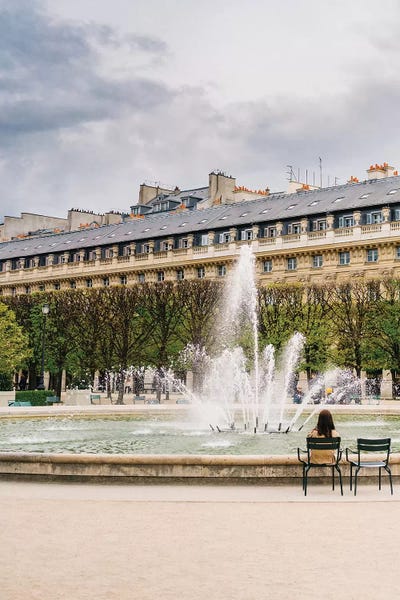 Fountains: Jardin du Palais Royal V by Bethany Young