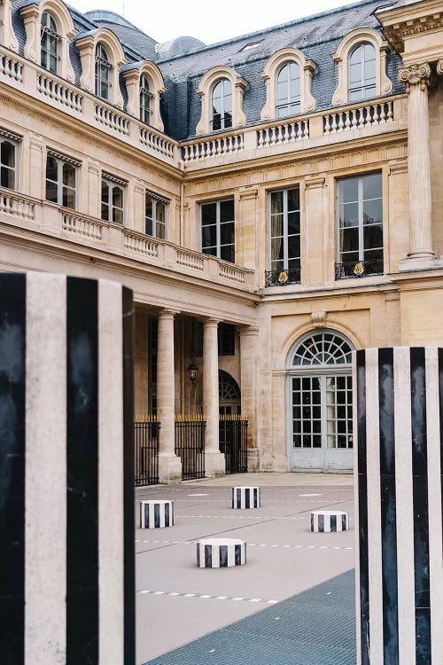 Palais Royal VI