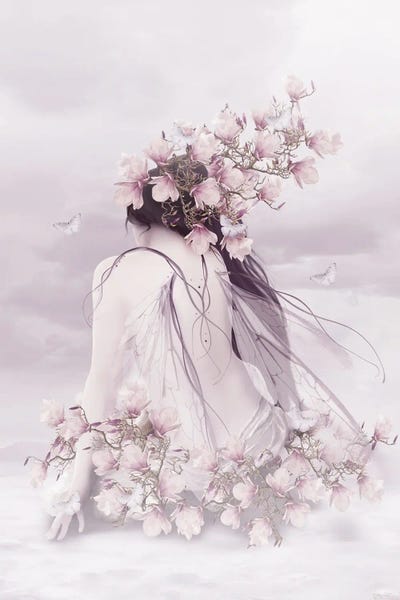 Fairies: Vrouwen Elf Met Magnolia Bloemen by Babette Van den Berg