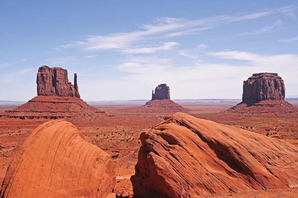 Utah: Monument Valley by Brian Wolf