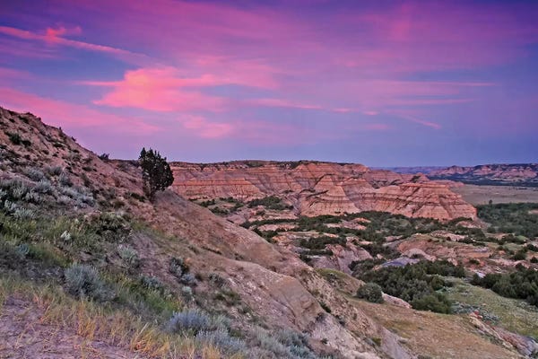 South Dakota: Badlands Sunset by Brian Wolf