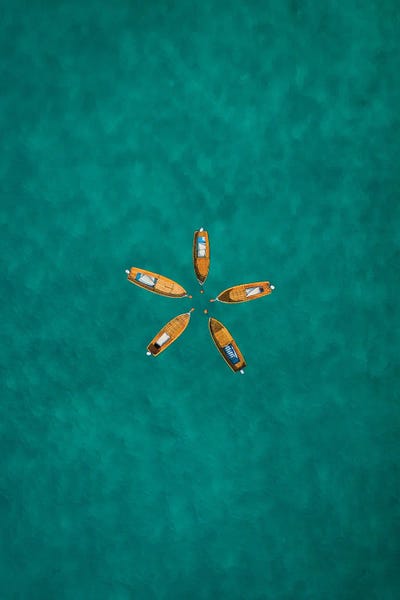 Minimalist Photography: Star Boats by Andrea Caruso