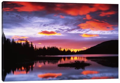 Cloudy Sunset I, Reflection Lake, Mount Rainier National Park, Washington, USA Canvas Art Print - Sunrises & Sunsets Scenic Photography