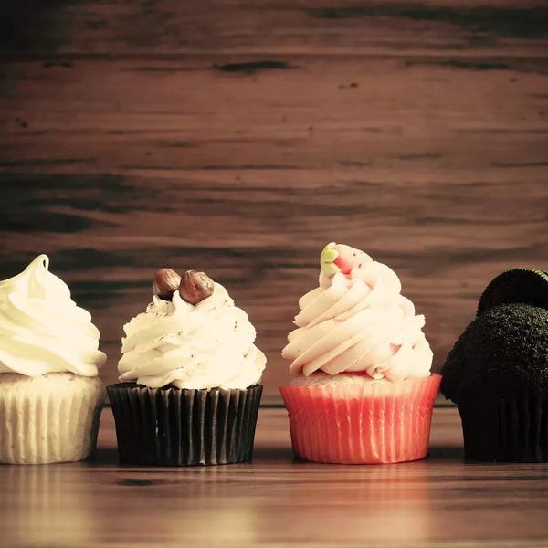 Caroline Mint: Autumn Cupcakes by Caroline Mint