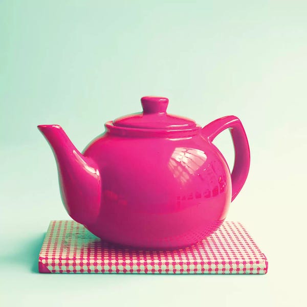 Caroline Mint: Tea And Book by Caroline Mint