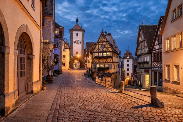 Villages & Towns: Medieval Fairytale (Rothenburg Ob Der Tauber, Germany) by Chano Sánchez
