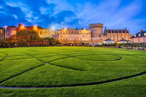 Castles & Palaces: Eclectic Palace (Dublin, Ireland) by Chano Sánchez