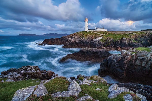 Chano Sánchez: Night Guides (Donegal, Ireland) by Chano Sánchez