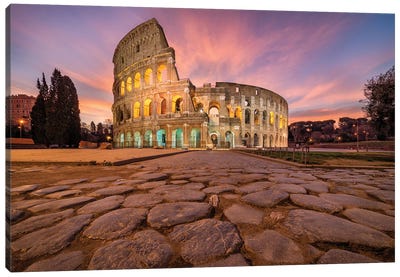 Roman Heart (Rome, Italy) Canvas Art Print - The Colosseum