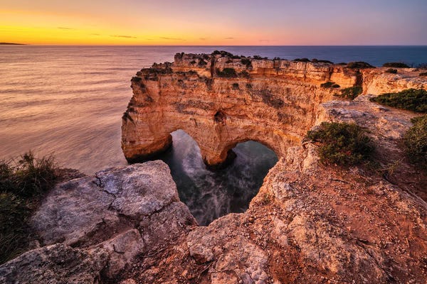 Cliffs: The Earth Heart (Algarve, Portugal) by Chano Sánchez