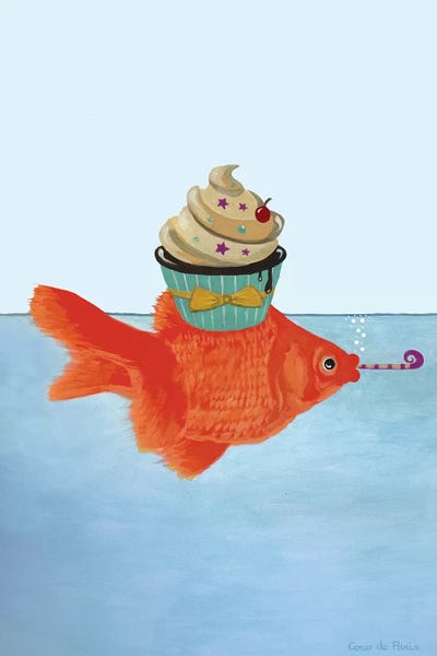 Goldfish: Goldfish With Cupcake by Coco de Paris