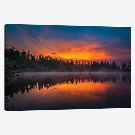 Diamond Lake Sunset Canvas Print #CPH45} by Christopher Thomas Art Print