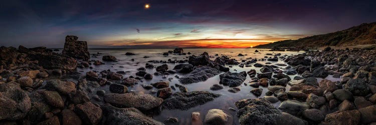 Signs Of The Night - Spinders Folly, Binnel Bay