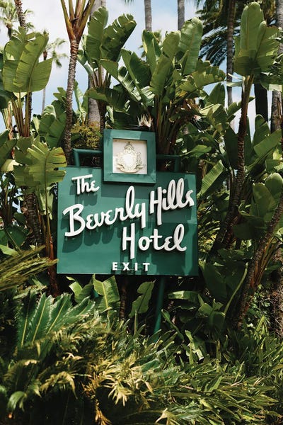 Beverly Hills: The Hotel Beverly Hills by Chelsea Victoria