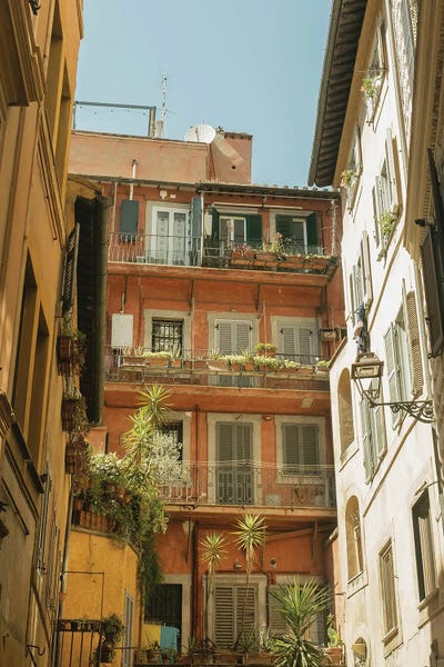Chelsea Victoria: Rome Apartments by Chelsea Victoria