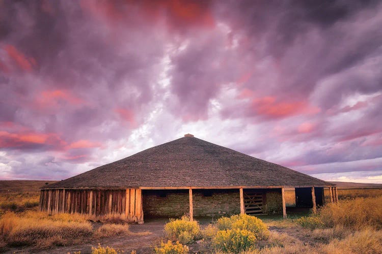 Round Barn