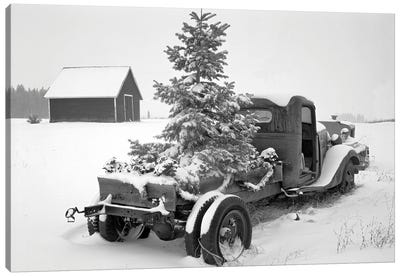 Christmas Tree Truck Canvas Art Print - Farmhouse Christmas Décor