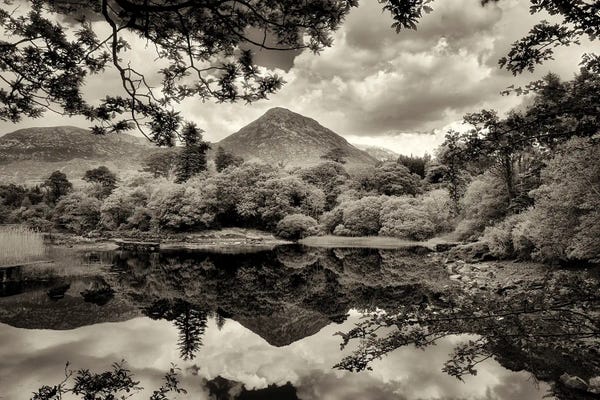 Ireland: Irish Backwaters by Dennis Frates