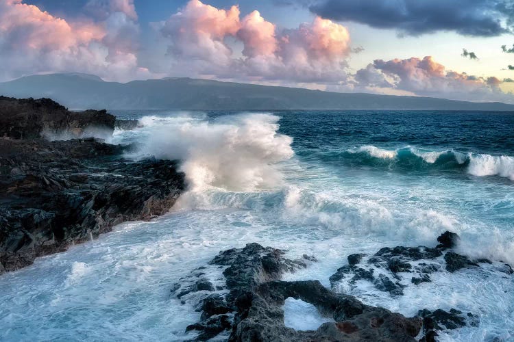 Maui Waves And Sunrise