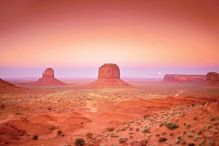 Monument Sunset